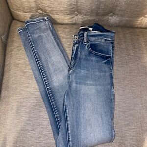 Kancan Jeans